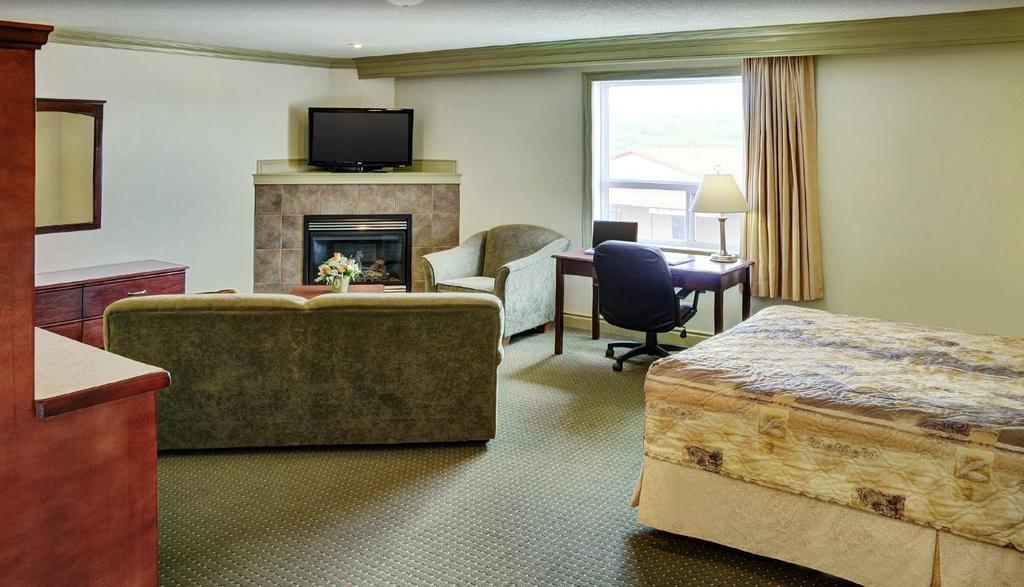 Nova Inn Peace River Εξωτερικό φωτογραφία